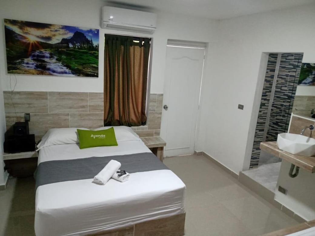 Hotel Brisas Medellín Exteriér fotografie